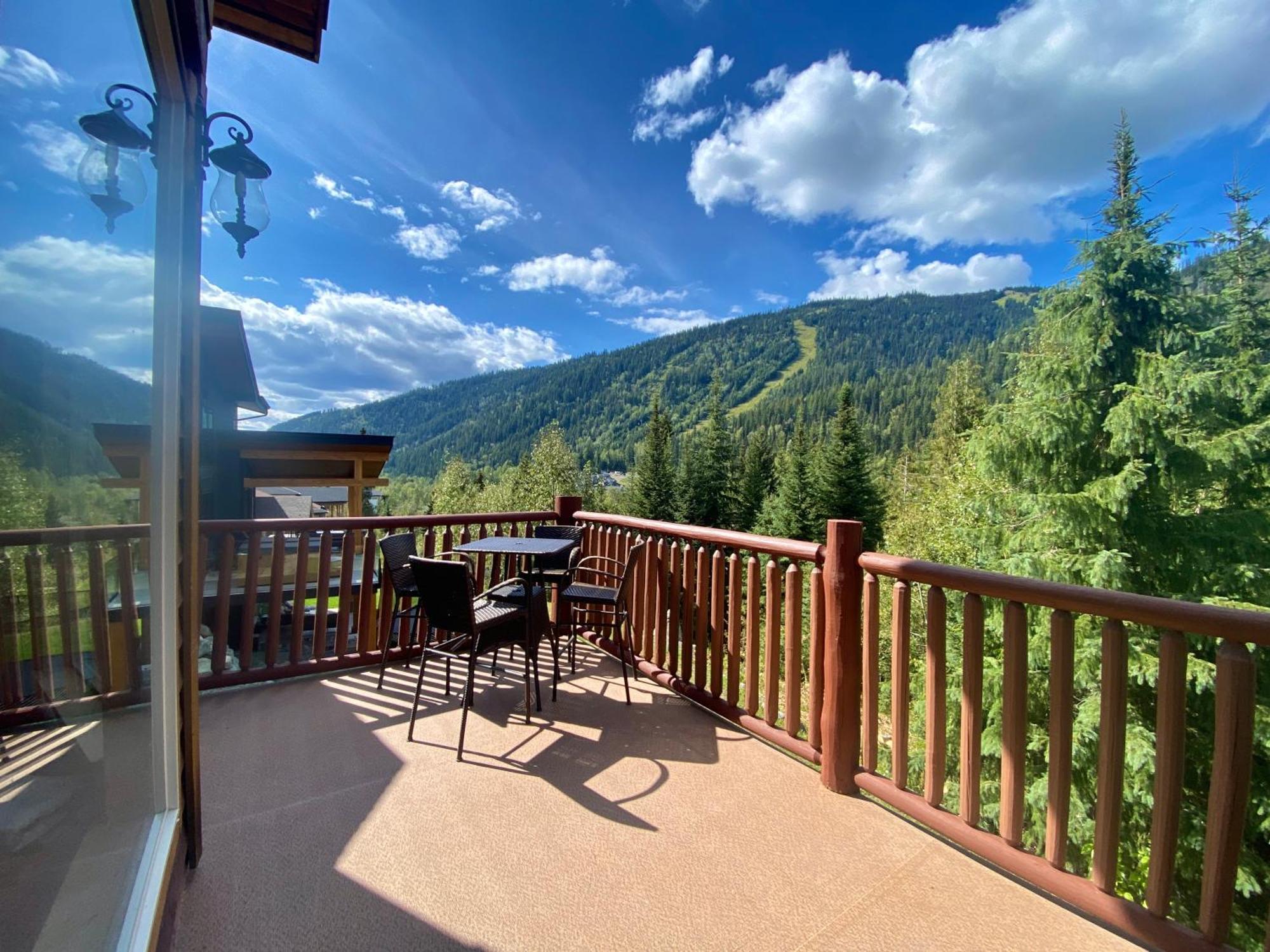 Morrisey Chalet At Sun Peaks Εξωτερικό φωτογραφία