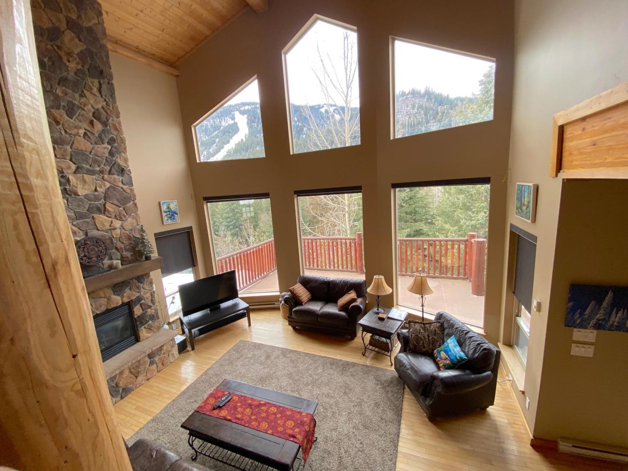 Morrisey Chalet At Sun Peaks Εξωτερικό φωτογραφία