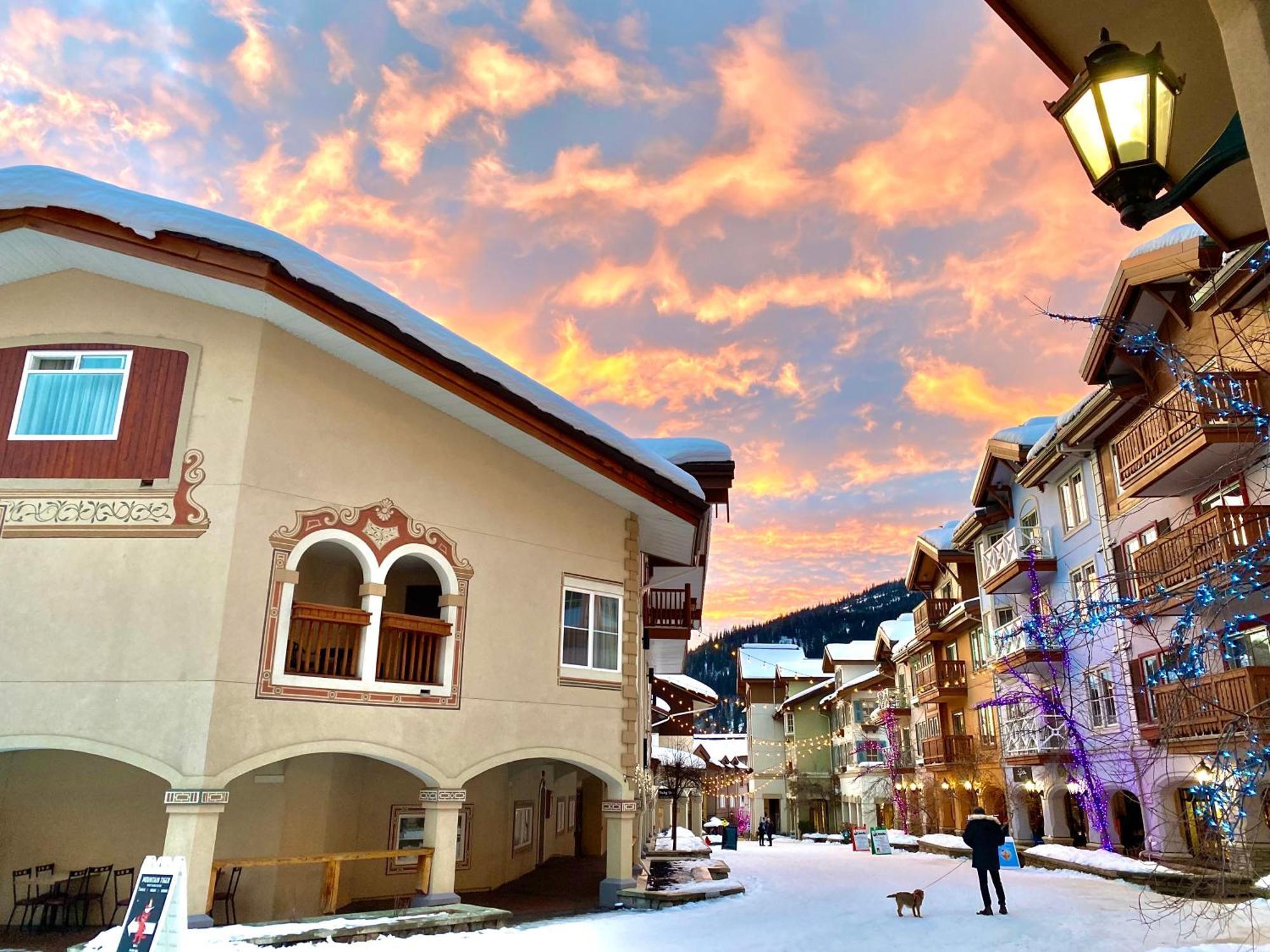 Morrisey Chalet At Sun Peaks Εξωτερικό φωτογραφία